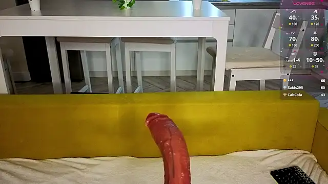 KateBleare – webcam-show