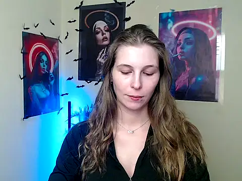 StrangerGi live XXX chat