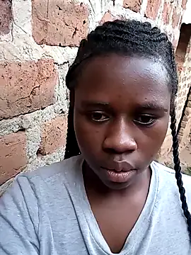 Sassy_boobs21 在線直播表演