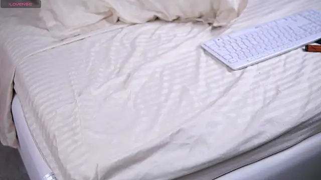 RobertaRosetti 现场XXX聊天