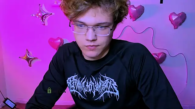 lucas_long_ live XXX chat