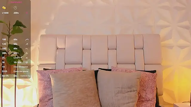 scarlettadams__のライブXXXチャット