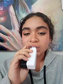 KENDALL_ART's Live XXX Chat