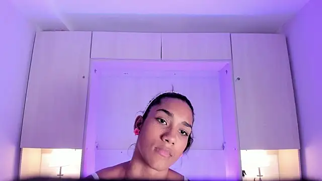 AnahiCollins' Live XXX Chat