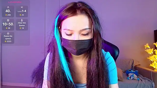 akioramy's Live XXX Chat