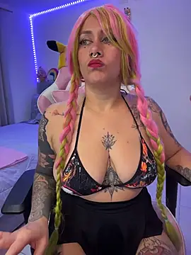 Chat +18 de Luna_Paris_ ao vivo