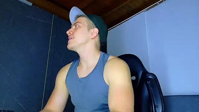 Chat +18 de ALANNFERRER ao vivo