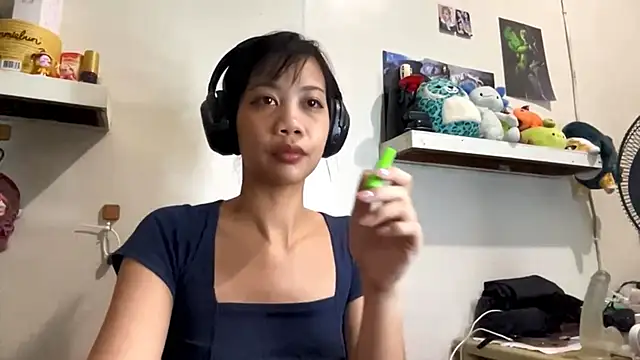 GloryKulikowski Pertunjukan Webcam