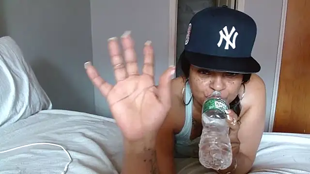 MSweetLindaParks Show Webcam