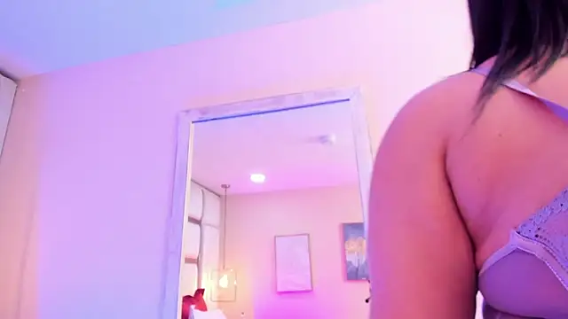 Chat +18 de elizavenus ao vivo