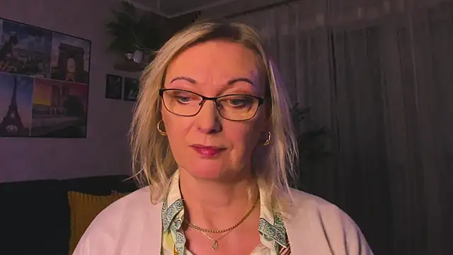 vanessa_chatn Webbikameraesitys