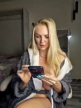 Monna's Live XXX Chat