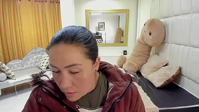 gaby_trent Adlı Modelin Canlı XXX Sohbeti