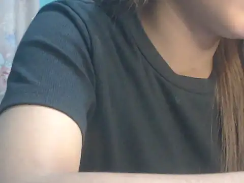 NancyRuvi – Naživo XXX chat