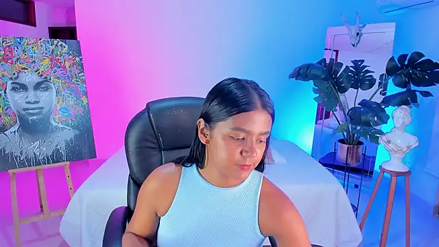 Chatroom XXX en direct de JANYLOVE__