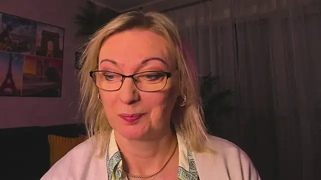 vanessa_chatのライブXXXチャット