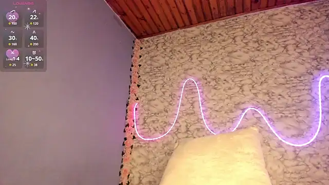 Morochaa-fire Chat XXX in diretta