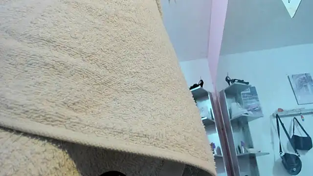 CAMILA--REY 라이브 XXX 채팅