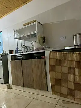 aphrodite_sexy Adlı Modelin Canlı XXX Sohbeti