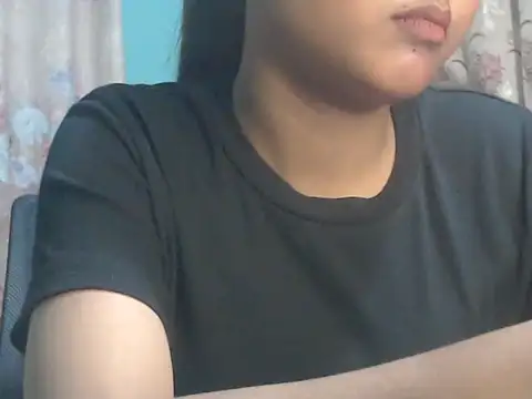 NancyRuvi Chat XXX in diretta