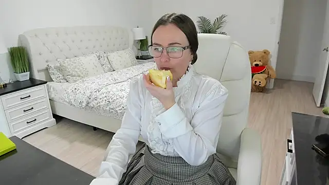 Vika73: вебкам-шоу