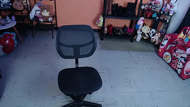 แชท XXX สดของ MissMiia2