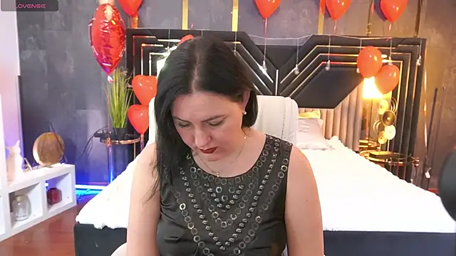 VelvetLuckn Live XXX chat