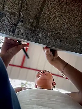 Chat +18 de Colibri_xxx ao vivo