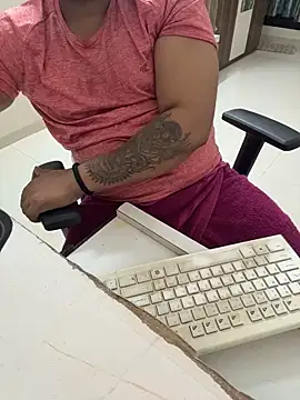 Chat +18 de FlirtyxBoy ao vivo