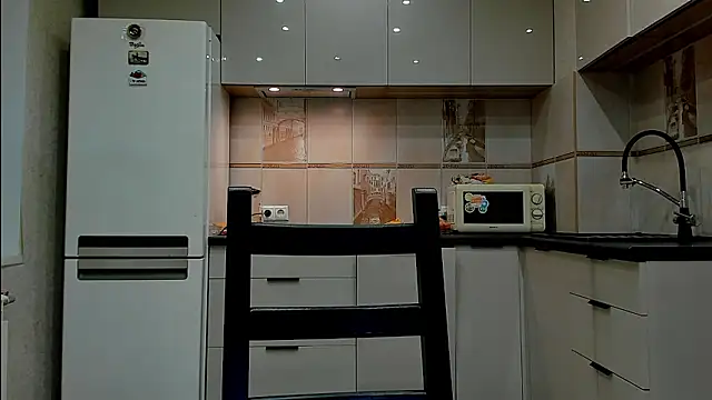 Dianasi Adlı Modelin Canlı XXX Sohbeti