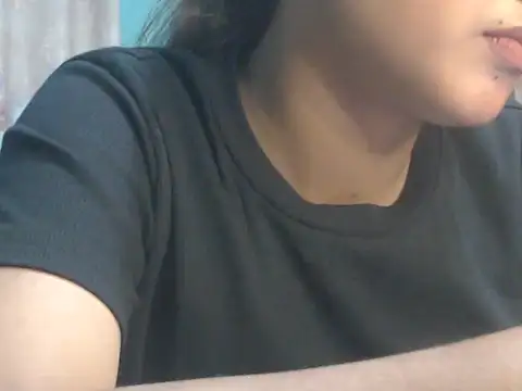 NancyRuvi 现场XXX聊天