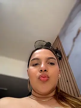 Colibri_xxxのライブXXXチャット