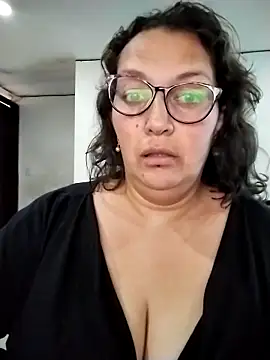 _Saraqueen – Live XXX-chat