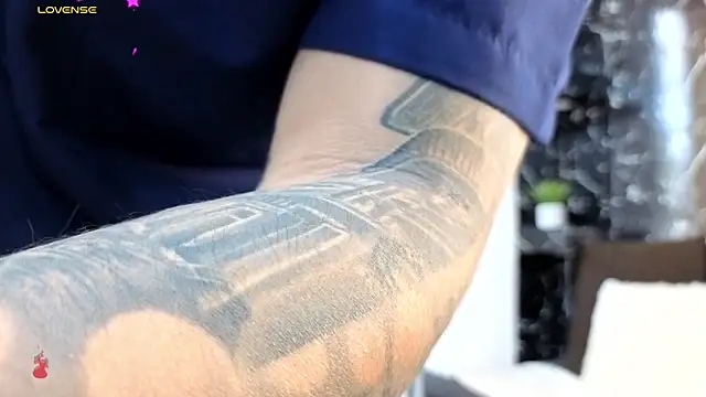 Czat XXX na żywo – Alexander_ferre