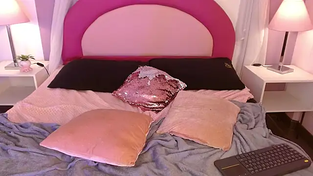 Chat +18 de Chloe014_ ao vivo