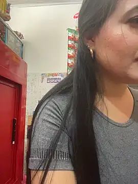 Sara_funのライブXXXチャット