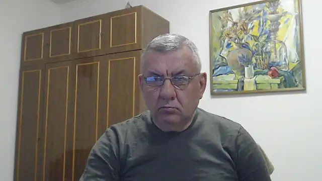 Show modela machomale3 na web-kameri