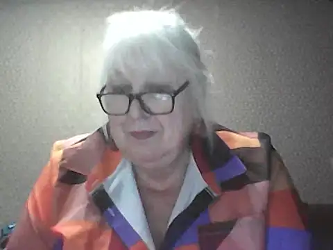 Alexia64231 Show in webcam