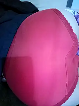 Haralushiaaa webcam show