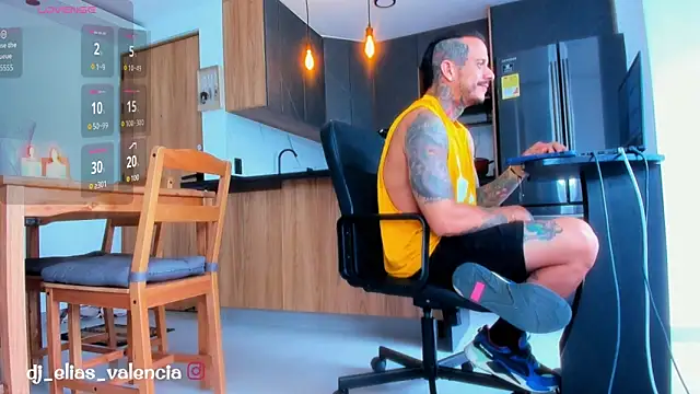 Chatroom XXX en direct de fitnolan