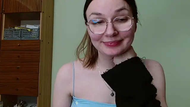 LooveELLYx: онлайн-секс-чат