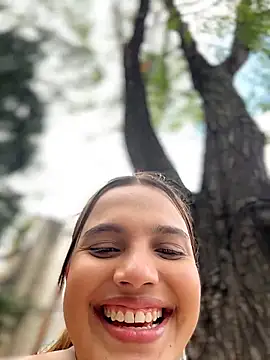 Colibri_xxx Live XXX Chat