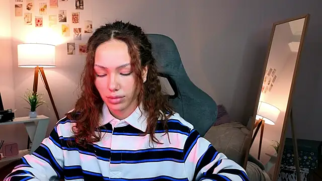 Chat +18 de nexorine ao vivo