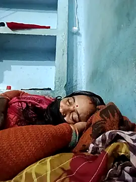 Webkamerová show Raamdevi158