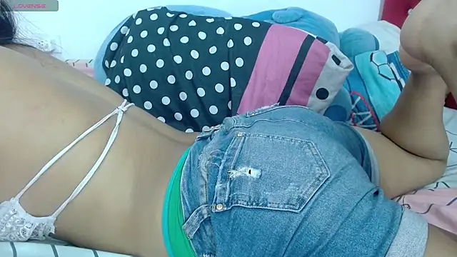 แชท XXX สดของ INDIAN_HORNY1