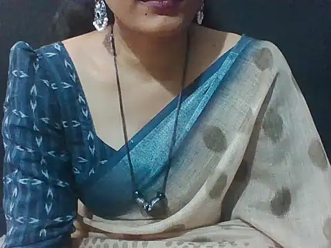 XXX chat uživo modela Thilothama_Vaishu