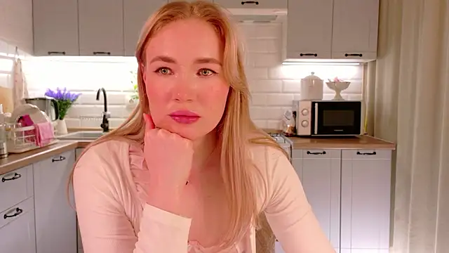 Veronika_Mitchel Live XXX-Chat