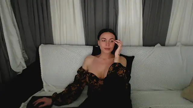 XXX chat uživo modela CloveLove
