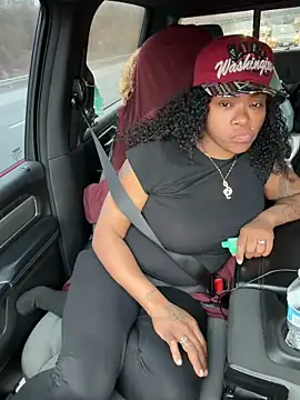 HaloRodeoLover2 live XXX chat