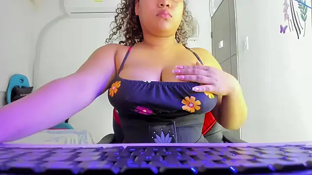 Chat XXX Live Lunastar02